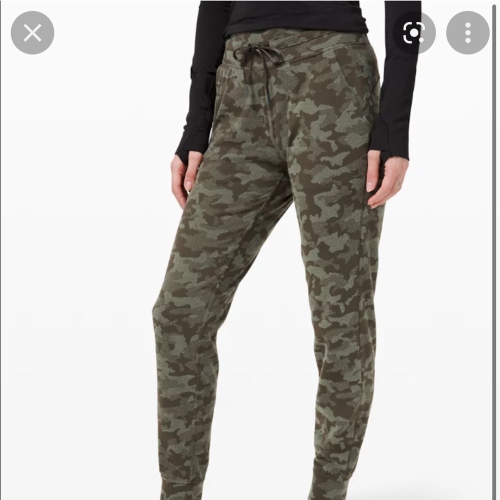 Lulu lemon joggers!